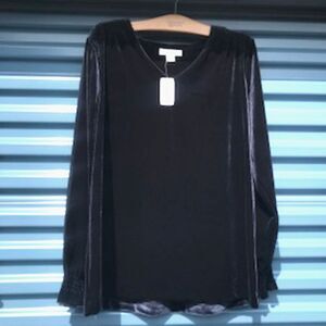 Long Sleeve V Neck Sweater . Size: Large ......... {12-14} . Christopher & Banks